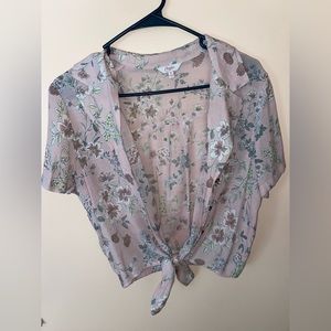 Candle’s Short Sleeve Top